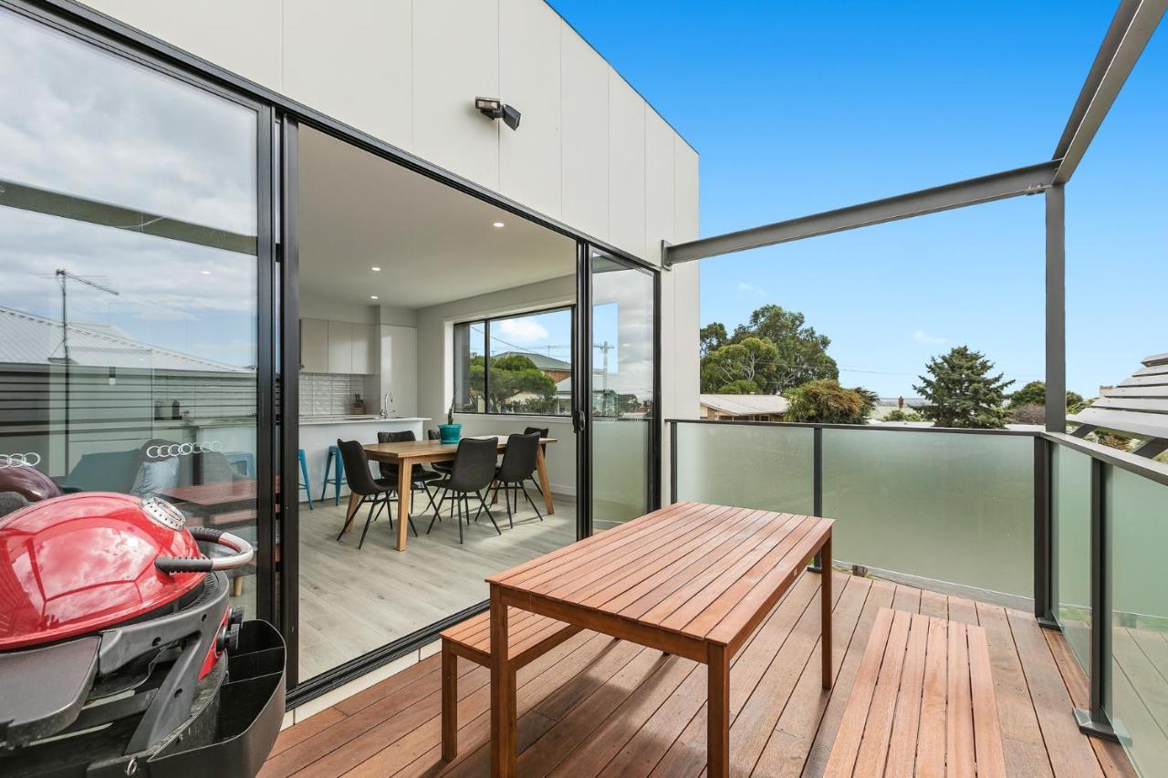 Waterline Property ポートアーリントン エクステリア 写真